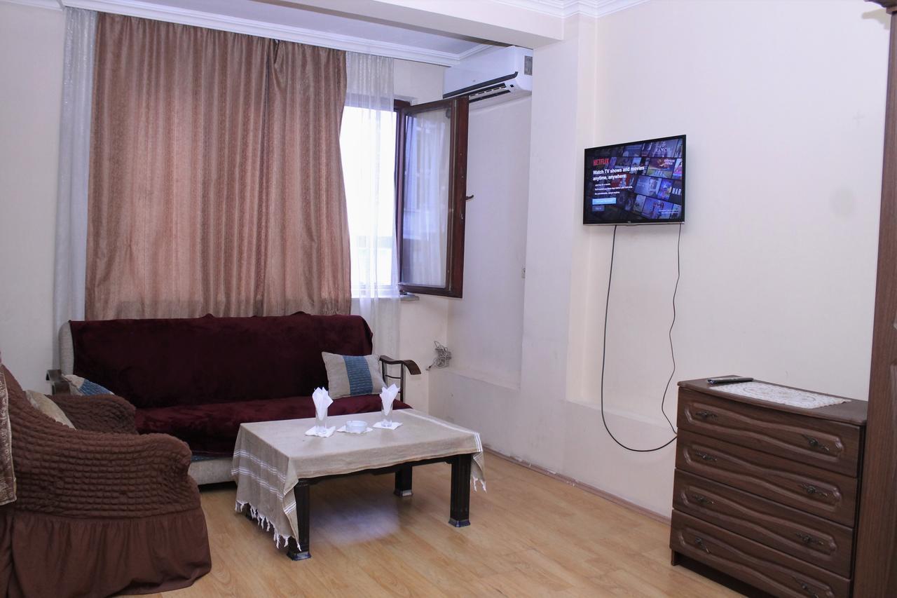 Hotel Hayat Batumi Exteriör bild