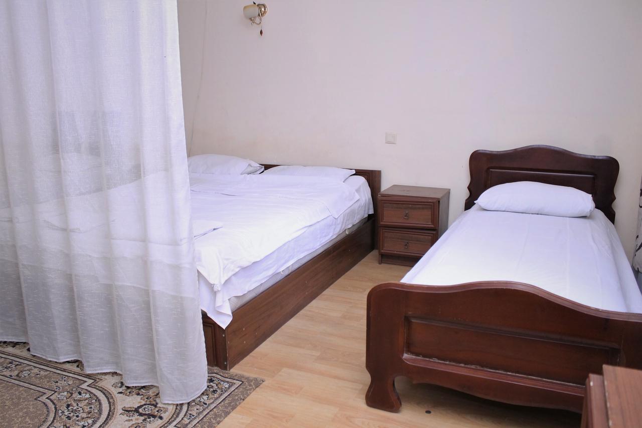 Hotel Hayat Batumi Exteriör bild